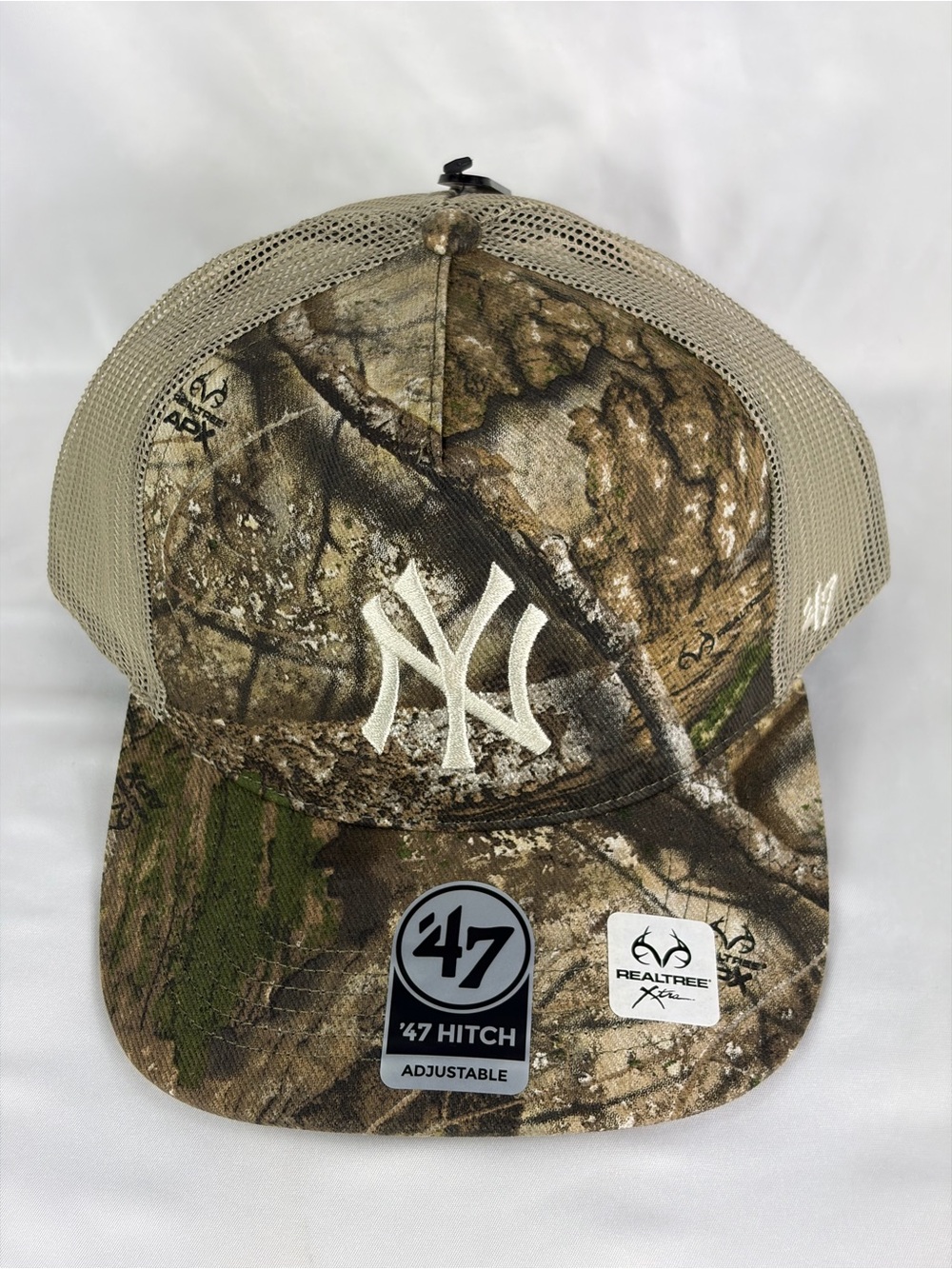 New York Yankees Camo Hitch Trucker Hat ’47 Brand MLB Adjustable Realtree Xtra